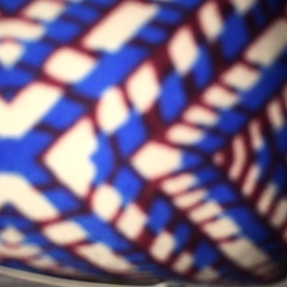 LuLaRoe L/XL Kids Leggings (Bundle) - Picture 4 of 5